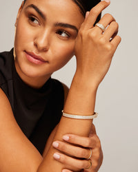 Classic Cubic Zirconia Bangle Bracelet de Jessys